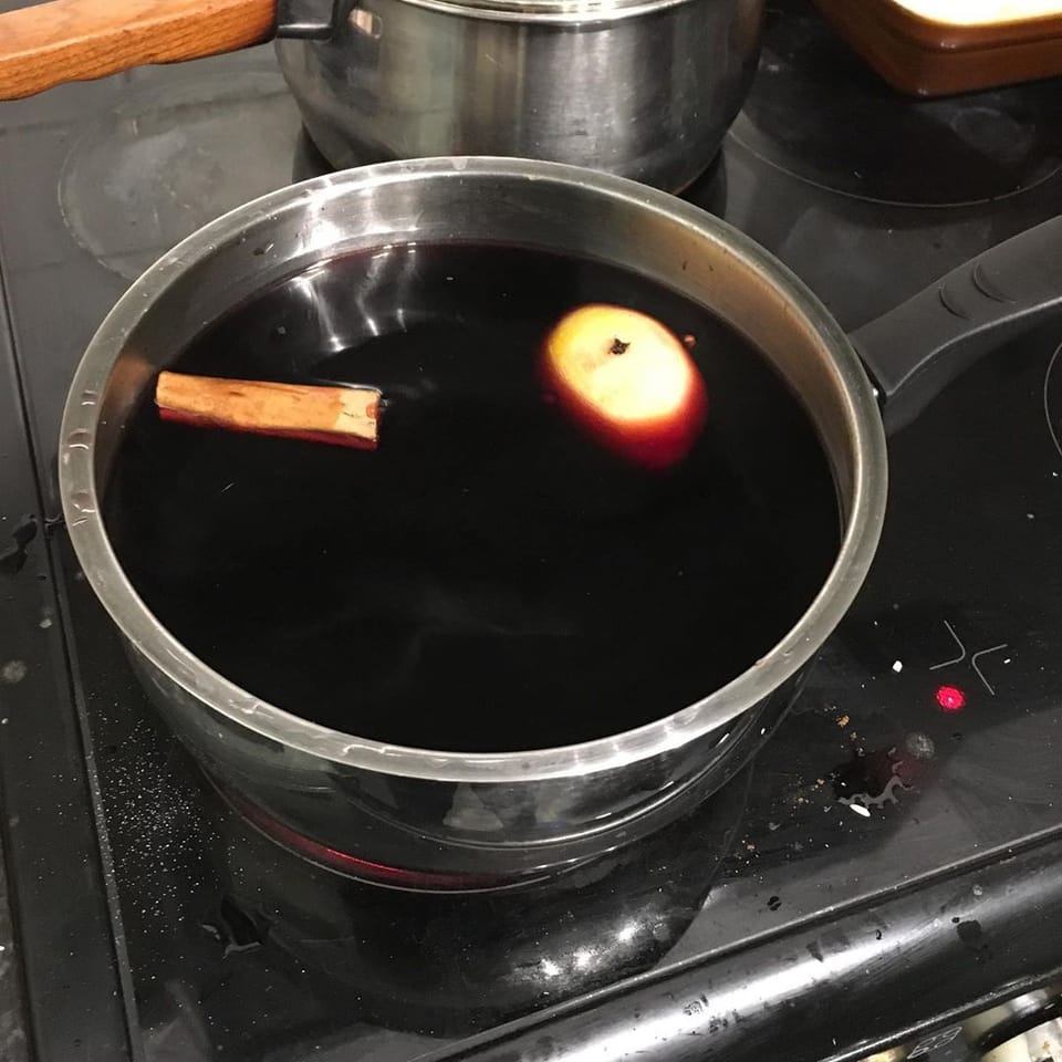 Things less dense than wine - #lemon #cinnamon